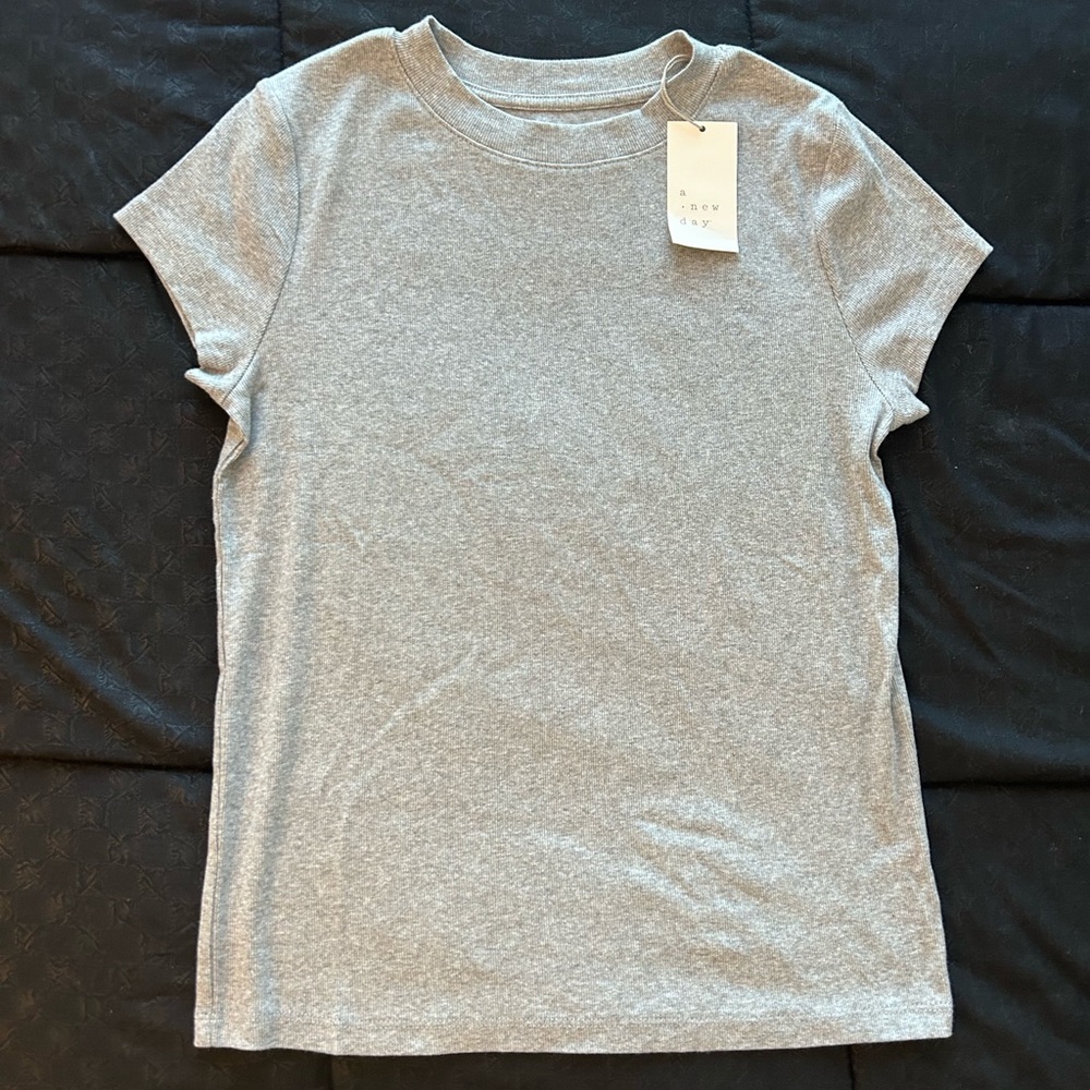 Grey soft cotton ribbed short sleeve shirt